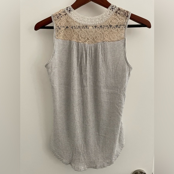 Anthropologie Pure+Good “Suite” lace top - Picture 4 of 5